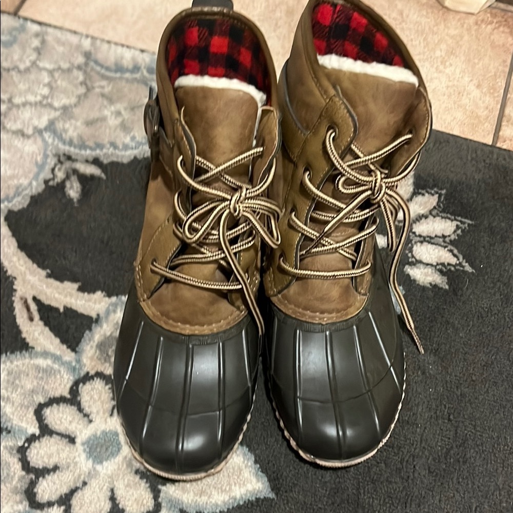 Madden Girl Brown and Black Ankle Boots